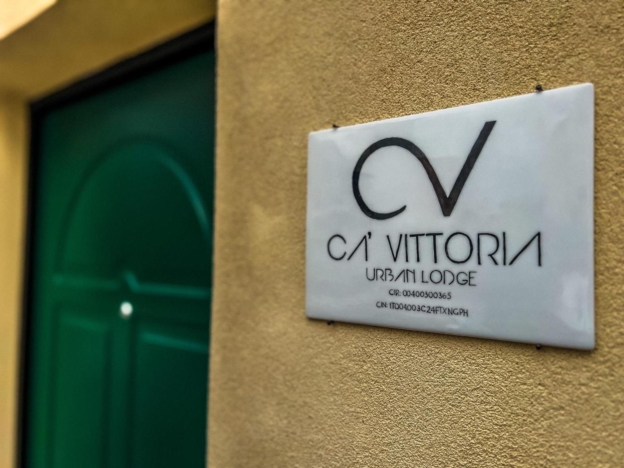 Ca' Vittoria Urban Lodge Alba  Bagian luar foto